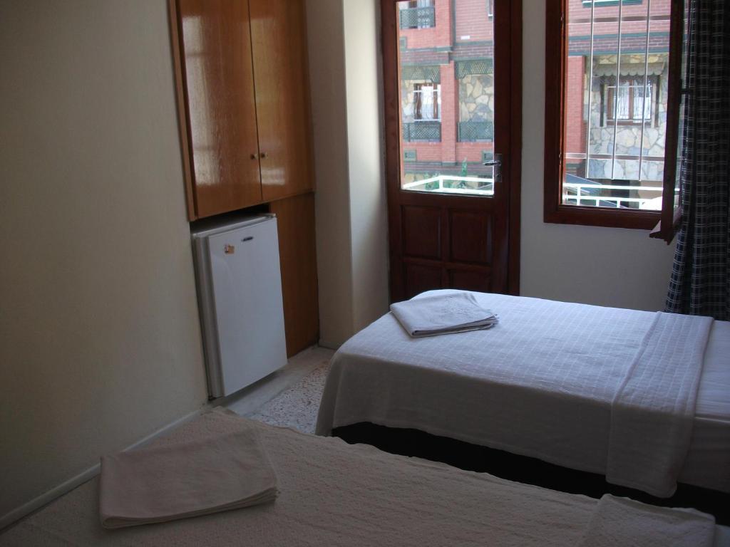 Tug Hotel Kusadasi Bilik gambar